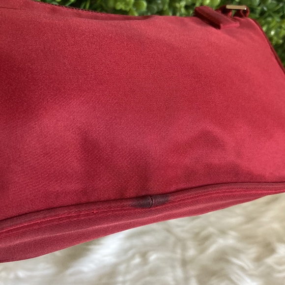 ❤️ Prada Vintage Nylon Bag ❤️ - Picture 9 of 16